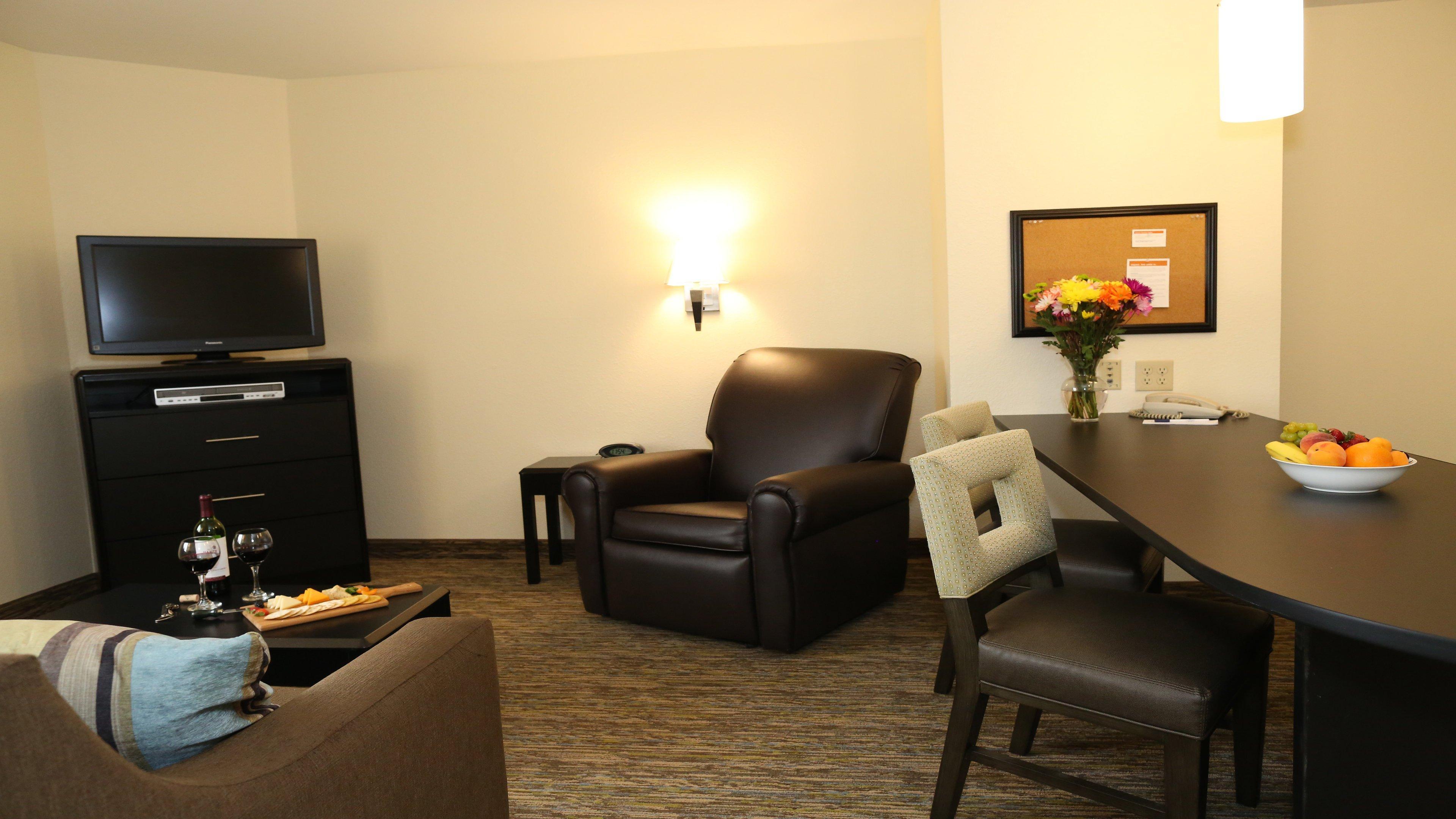 Candlewood Suites East Lansing By Ihg Bagian luar foto